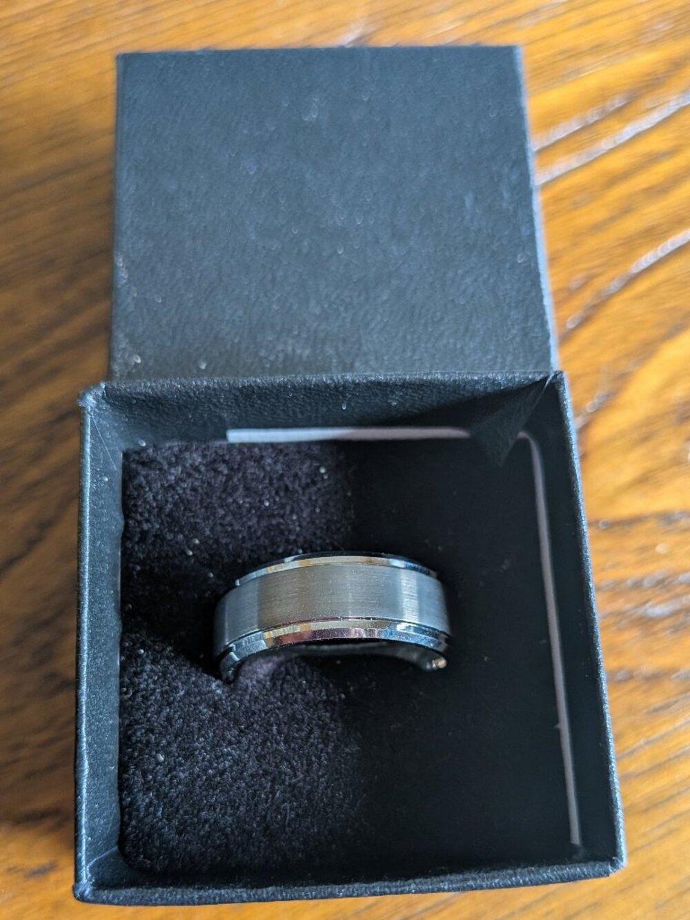 Men’s Classic Gunmetal Tungsten Carbide Brushed Wedding Band / Ring Sz 9